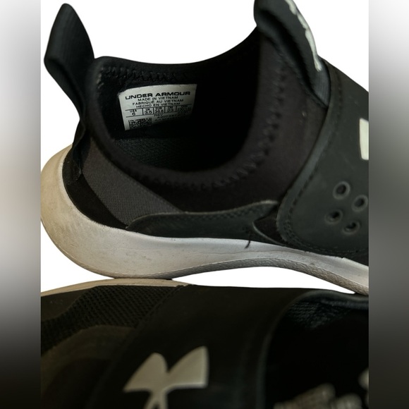 Under Armour Slip-On Sneakers - Size 6 - Picture 5 of 7